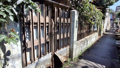 Jual Rumah Strategis di Ciateul, Bandung - LT 173m²