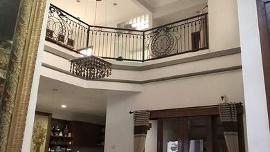 For Sale rumah Mewah di Regol, Bandung - LT 256m²