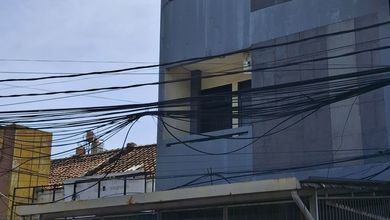 Ruko Bagus A Yani Cicadas 3,5 Lantai Siap Huni