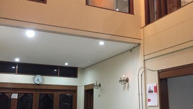 Rumah Modern Luas 445 Jual area Pasir Kaliki, Bandung