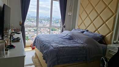 Dijual Segera Apartemen 3BR Semi Furnished