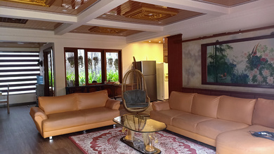 Rumah Mewah LT 1000 m2, di Cipaku, Bandung