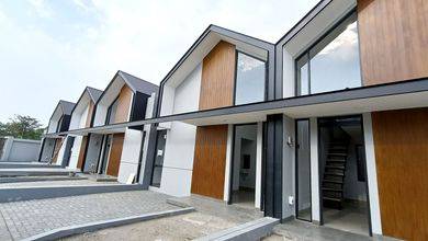 Jual Rumah Cantik LT 80 m2 area Taman Kopo Indah, Bandung