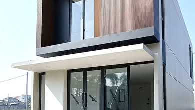 Jual Rumah Eksklusif Luas 96 m2 Area Soekarno Hatta, Bandung