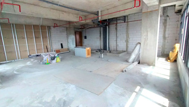 Asia Afrika Hquarter Unit Luas View Kota Unfurnish Disewakan