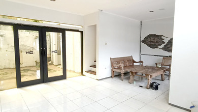 Penawaran Eksklusif, rumah Mewah di Setra Murni, Bandung, LB 130m²