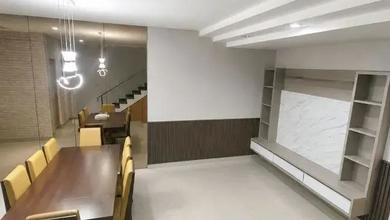 Kesempatan Eksklusif, rumah Prestisius di Mekar Wangi, Bandung, LB 230m²