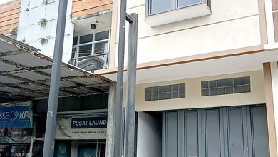 Buah Batu Cikoneng Mainroad Gerbang Blkng Podomoro Ruko Siap Pakai Baru 02