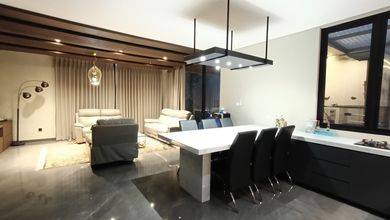 Rumah Eksklusif LT 313 m2, di Setiabudi, Bandung