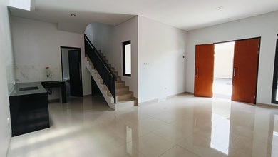 Jual Rumah Terkini area Sariwangi, Bandung LT 66 m2
