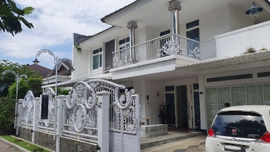 Rumah Mewah di Regol, Bandung, 5 KT, LT 375m²