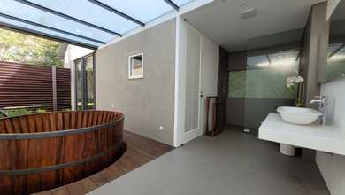 Rumah Prestisius di Kawasan Hegarmanah, Bandung, LB 327m², Harga 28 Miliar