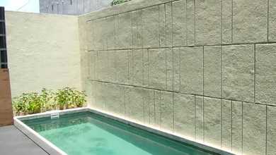 Rumah Elite di Kawasan Canggu, Badung, LB 160m², Harga 4,8 Miliar