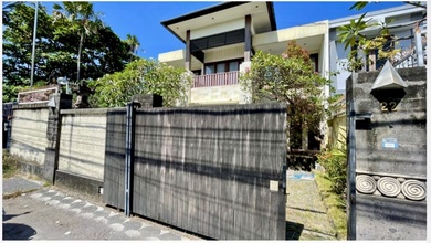 Hunian Mewah di Renon, Denpasar, 4 Kamar Tidur, LT 400m²