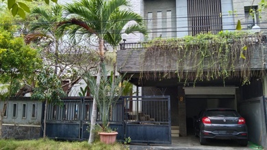 Dijual rumah Eksklusif di Sunset Road, Badung - LT 248m²