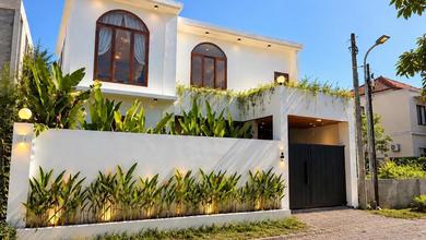 For Sale rumah Eksklusif di Jimbaran, Badung - LT 200m²
