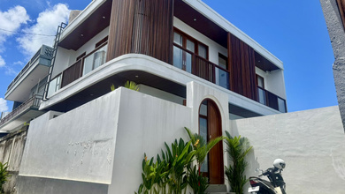 Dijual rumah Eksklusif di Canggu, Badung - LT 144m²