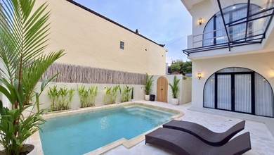 Hunian Elegan di Canggu, Badung, 3 Kamar Tidur, LT 184m²