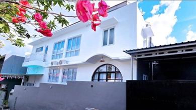 Dijual Rumah Nyaman di Jimbaran, Badung - LT 120m²