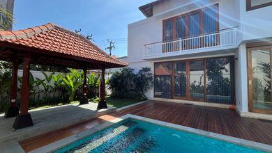 Rumah Sewa Nyaman Lokasi Canggu, Badung, LB 250m²