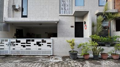 Penawaran Eksklusif, rumah Mewah di Seminyak, Badung, LB 245m²