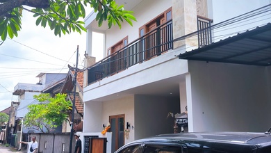 Rumah Sewaan Murah di Denpasar Barat, Denpasar, 5 KT, Harga 120 Juta /tahun