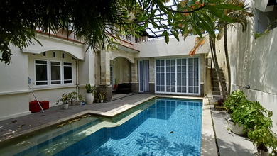 For Sale rumah Mewah di Canggu, Badung - LT 288m²
