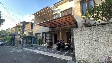 Kesempatan Langka, rumah Prestisius di Nusa Dua, Badung, LB 218m²