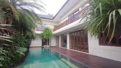 Rumah Minimalis di Seminyak, Badung, Luas 400 m2