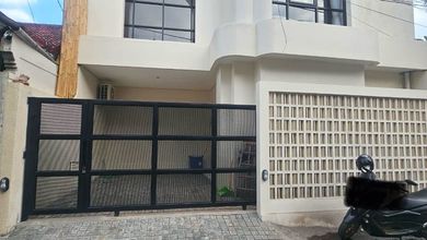 Rumah Mewah di Kawasan Canggu, Badung, LB 230m², Harga 6 Miliar