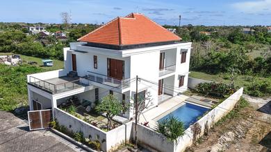 Kesempatan Eksklusif, rumah Mewah di Ungasan, Badung, LB 305m²