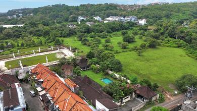 Dijual rumah Mewah di Jimbaran, Badung - LT 1300m²