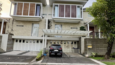 Hunian Mewah di Denpasar Utara, Denpasar, 4 Kamar Tidur, LT 252m²