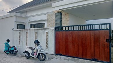 Dikontrakkan Rumah Murah di Denpasar Timur, Denpasar, LT 100m²