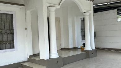 Disewakan Rumah Murah di Mataram, Mataram, LT 250m²