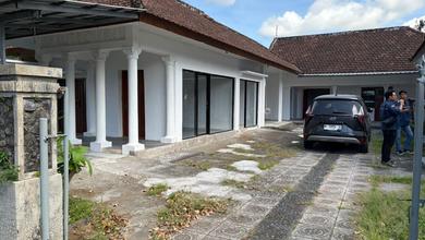 Rumah Sewa Nyaman Lokasi Karangasem, Karangasem, LB 300m²