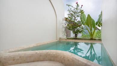 Hunian Elite di Kawasan Canggu, Badung, LB 200m², Harga 4,85 Miliar