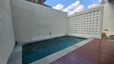 Jual Rumah Bagus LT 100 m2 area Canggu, Badung