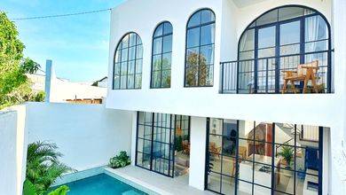 Rumah Eksklusif LT 165 m2, di Canggu, Badung