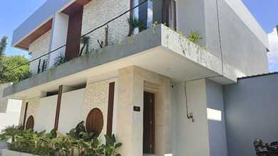 Hunian Elegan di Jimbaran, Badung, 3 KT, LT 145m²
