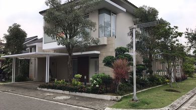 Penawaran Langka, rumah Prestisius di Kota Baru Parahyangan, Bandung, LB 200m²