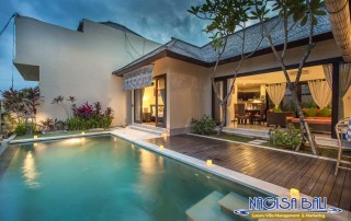 Rumah Mewah di Ungasan, Badung, 2 KT, LT 224m²