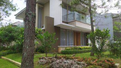 Jual Rumah Bagus Luas 502 m2 area Kota Baru Parahyangan, Bandung