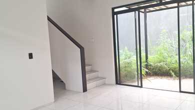 Hunian Mewah di Kawasan Kota Baru Parahyangan, Bandung, LB 94m², Harga 2,6 Miliar