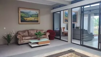 Rumah Area Luxury Kota Baru Parahyangan, Bandung - Harga Menarik 9 Miliar