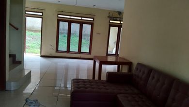 Penawaran Langka, rumah Mewah di Padalarang, Bandung Barat, LB 250m²