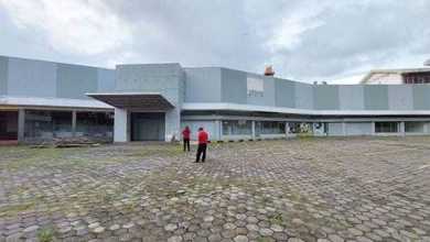 Ruang Usaha Dijual di Daerah Jalan Phh Mustofa