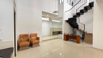 Rumah Area Premium Regol, Bandung - Harga Terbaik 3,15 Miliar