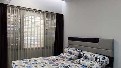 Hunian Mewah di Singgasana, Bandung, 3 KT, LT 200m²