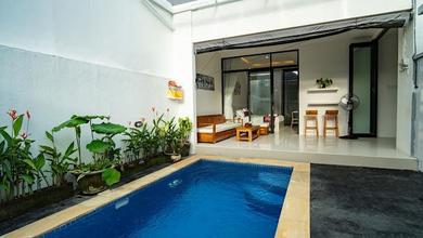 Kesempatan Rumah di Canggu, Badung, LB 77m², Harga 2,3 Miliar
